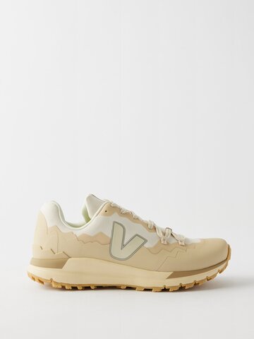 veja - fitz roy recycled-mesh and rubber trainers - mens - beige