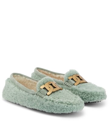 tod's shearling flats in green